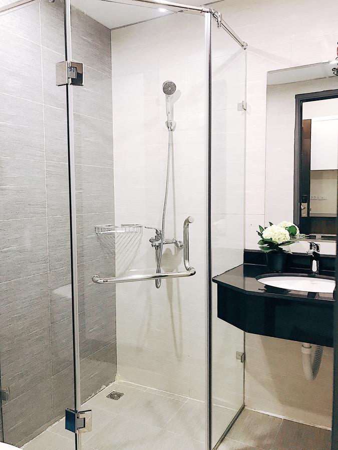 V House 6 Serviced Apartment Ханой Экстерьер фото