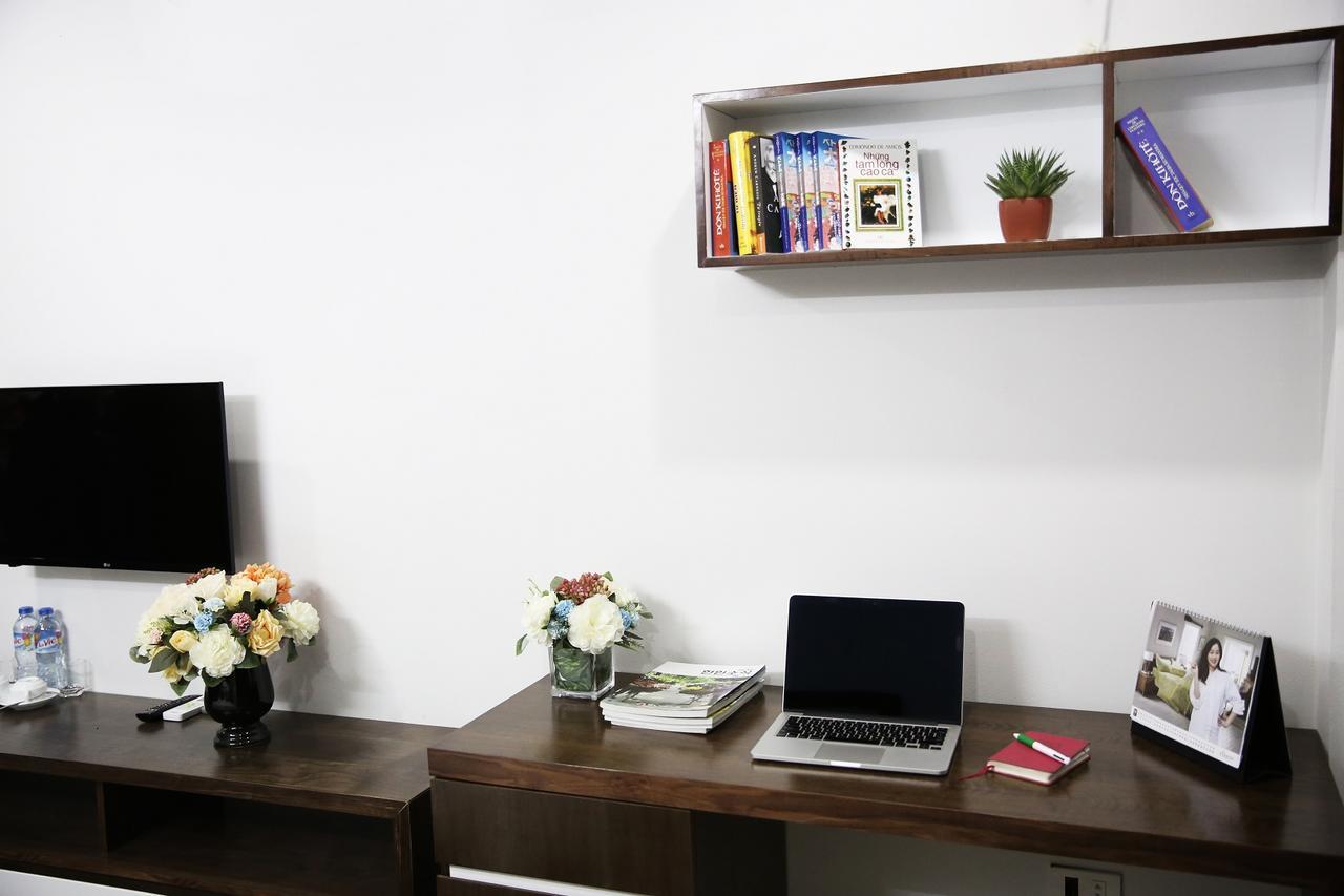 V House 6 Serviced Apartment Ханой Экстерьер фото