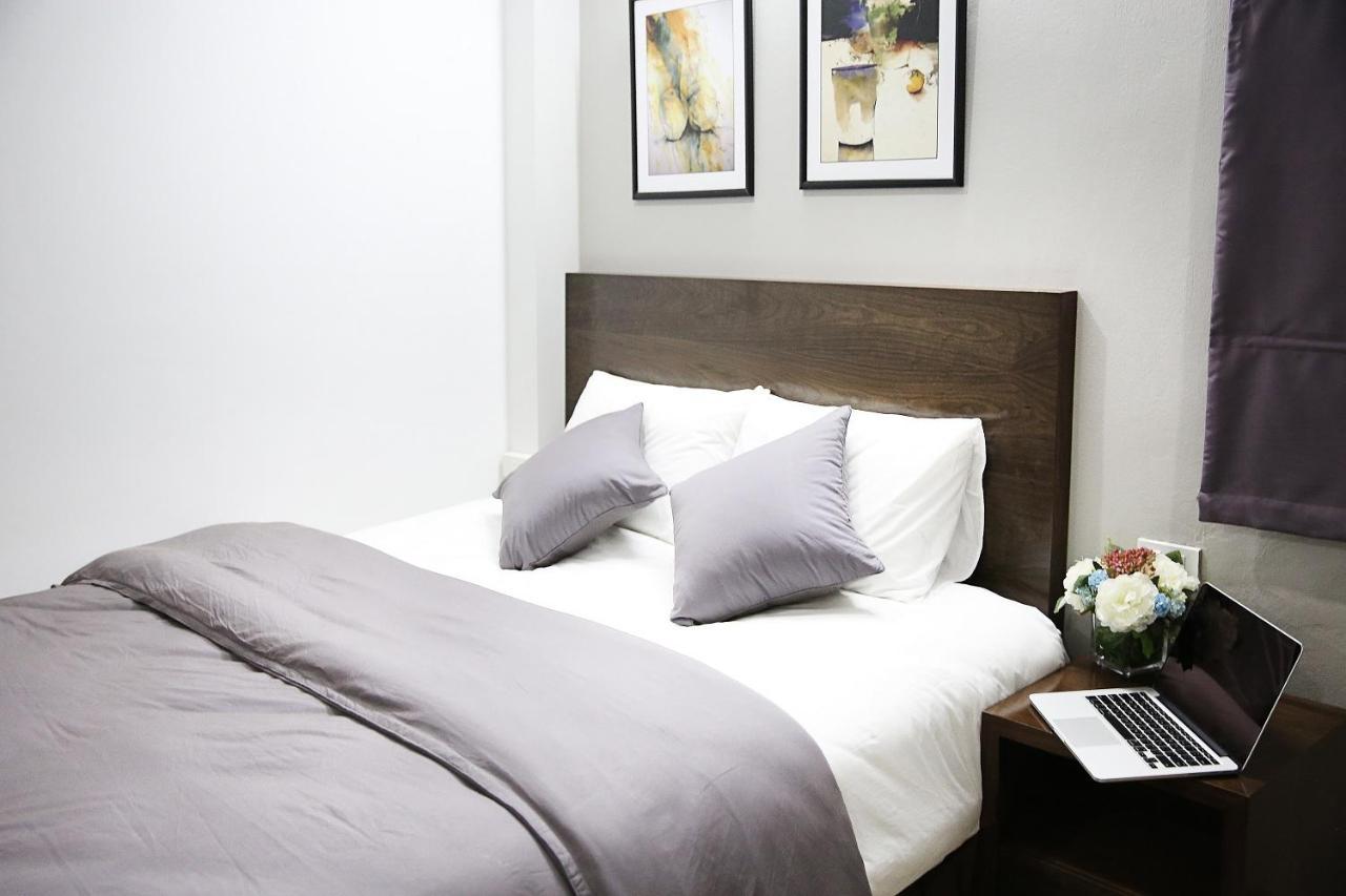 V House 6 Serviced Apartment Ханой Экстерьер фото
