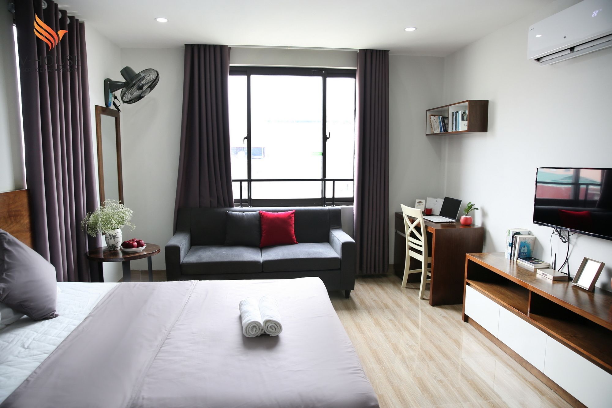V House 6 Serviced Apartment Ханой Экстерьер фото